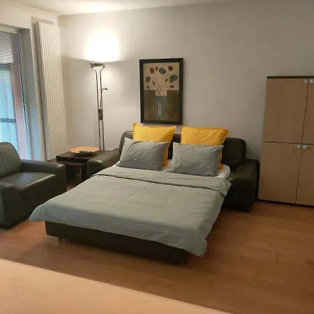 Europe Studio Апартаменти